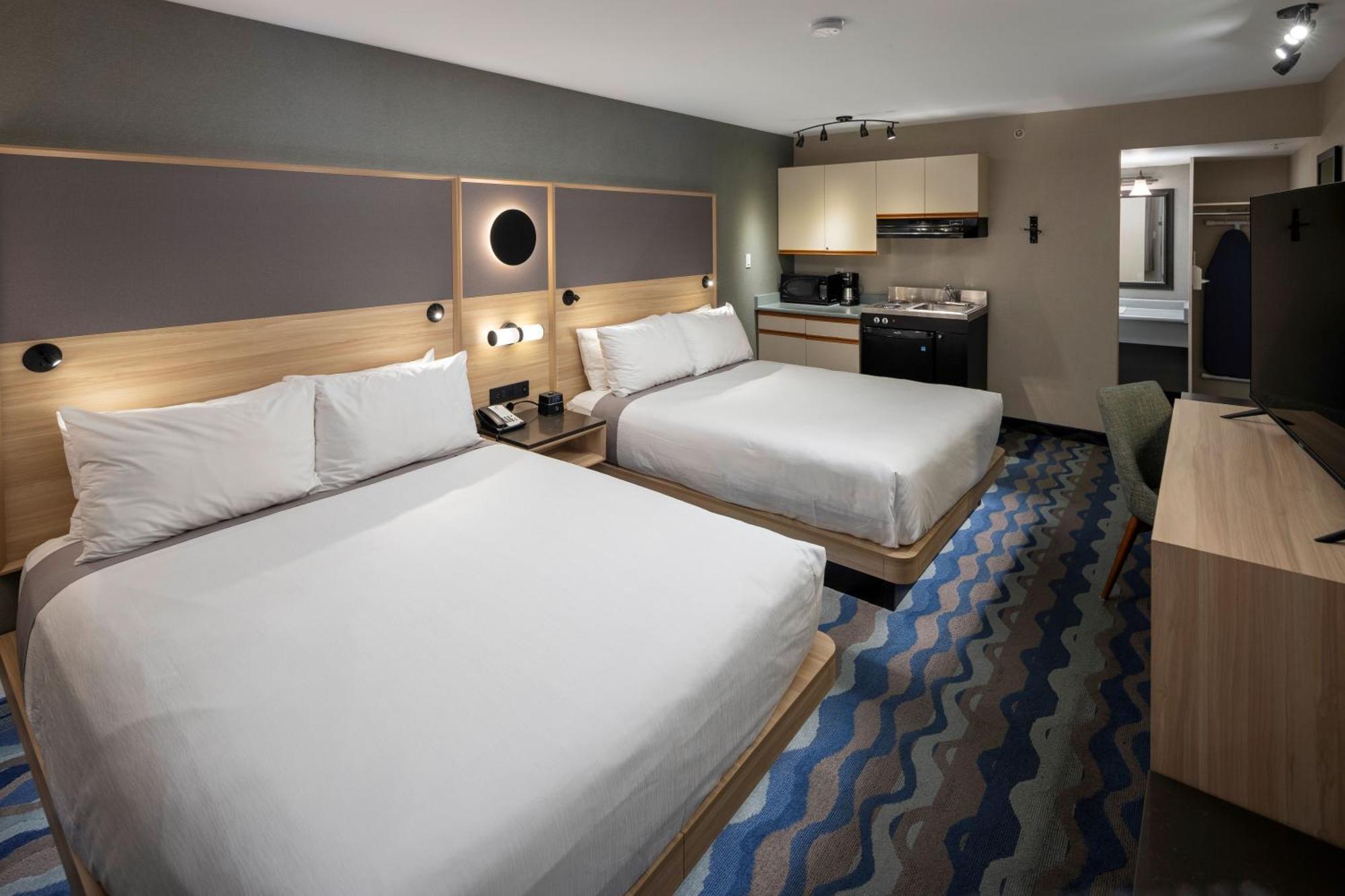 Accent Inns Vancouver Airport Richmond Ngoại thất bức ảnh